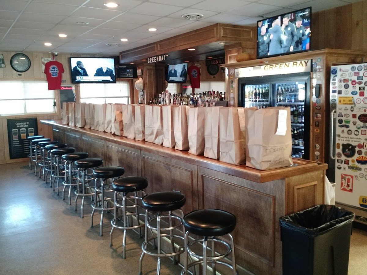 Green Bay & Grill